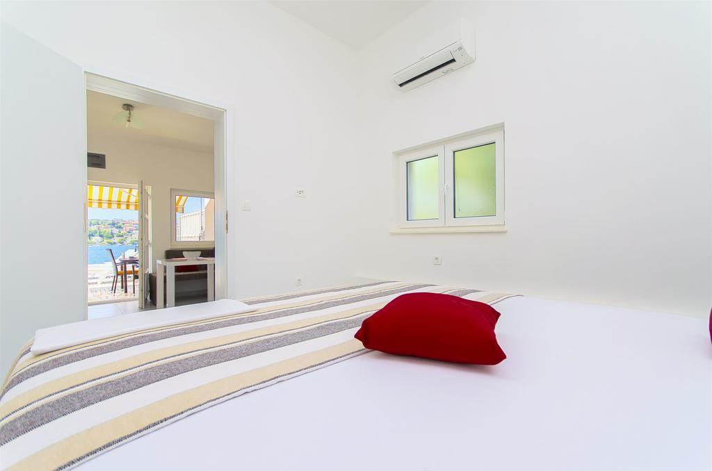 Apartment Mirjana Rogoznica  Buitenkant foto